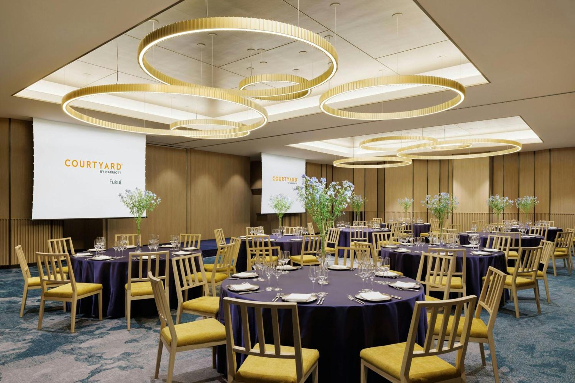 Courtyard By Marriott Fukui Hotel Exterior photo